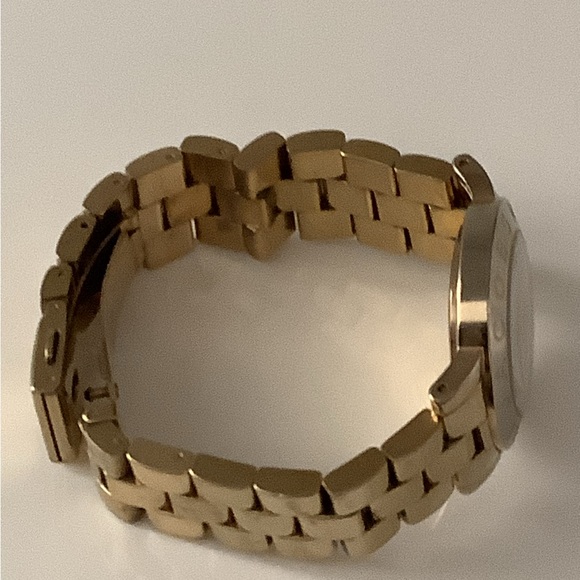 Marc by Marc Jacobs Gold-Tone Watch with White Dial - Picture 4 of 5